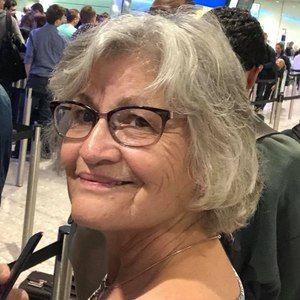 Meet your Posher, Linda-john